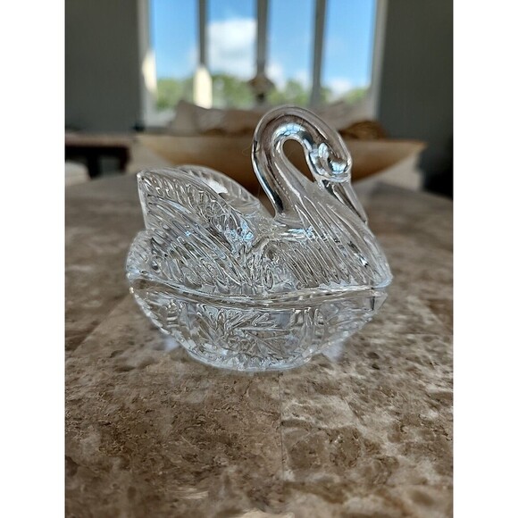 Vintage Clear Nesting Swan Glass Dish 3 1/2x4x2 - Picture 1 of 5